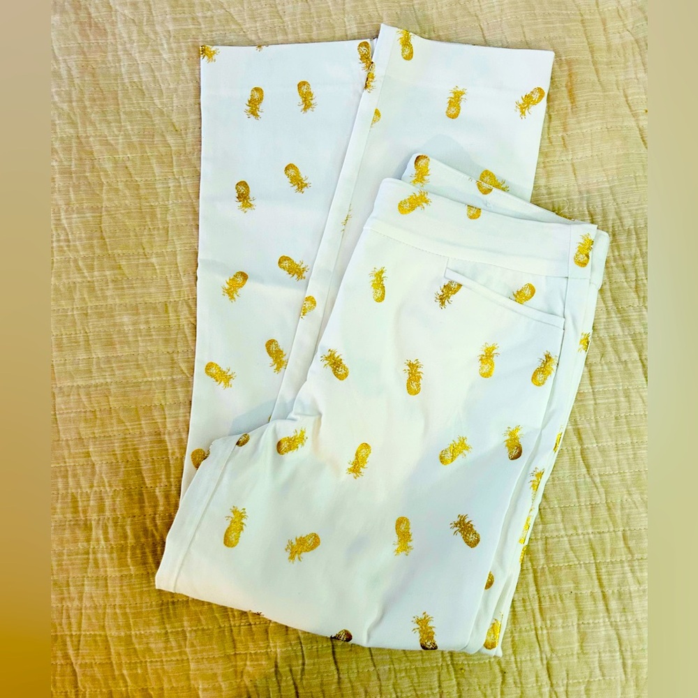 Chico's White Pants with Gold Pineapple Design